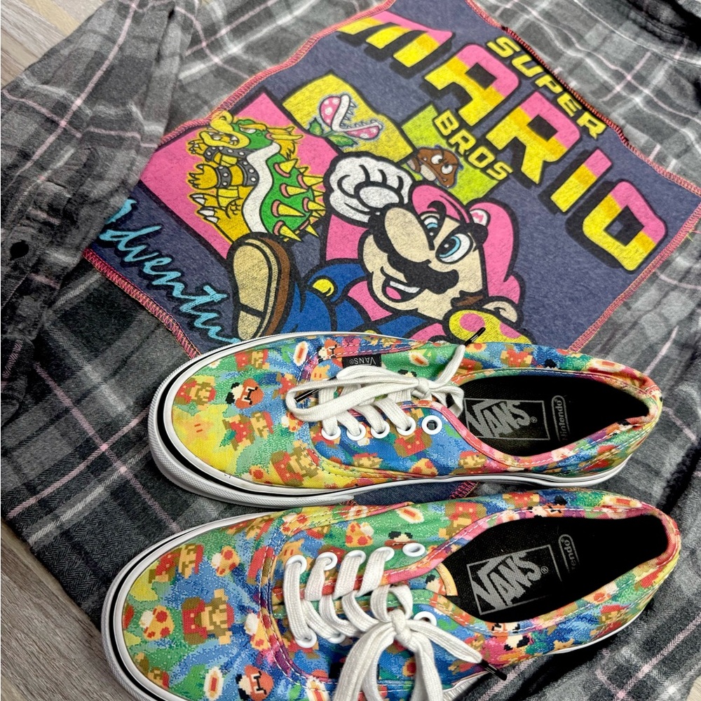 Vans x Nintendo Mario Bros Size 8.5 GAME OVER Soles Retro Gamer Pixel Nerd Drip